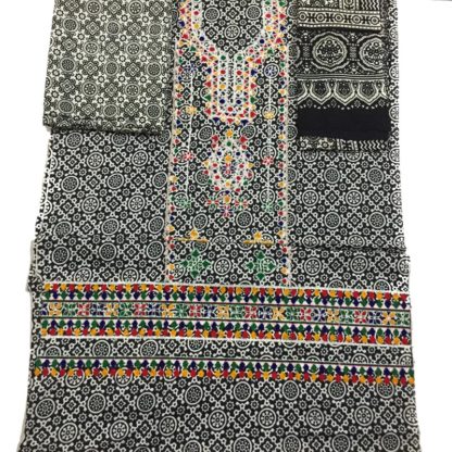 ladies embroidered dress