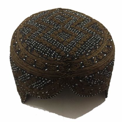 handmade gloden topi